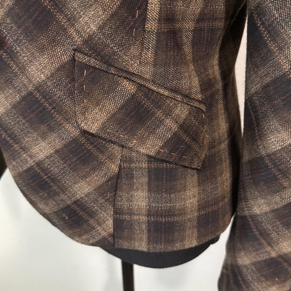 BCBGMaxAzria Tan and Brown Blazer - Picture 7 of 7